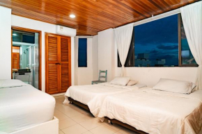 Habitación para 3 a una cuadra de la playa y bahía